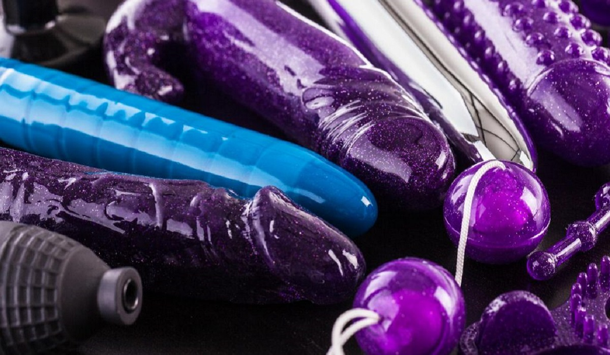 Como higienizar brinquedos eróticos do jeito certo